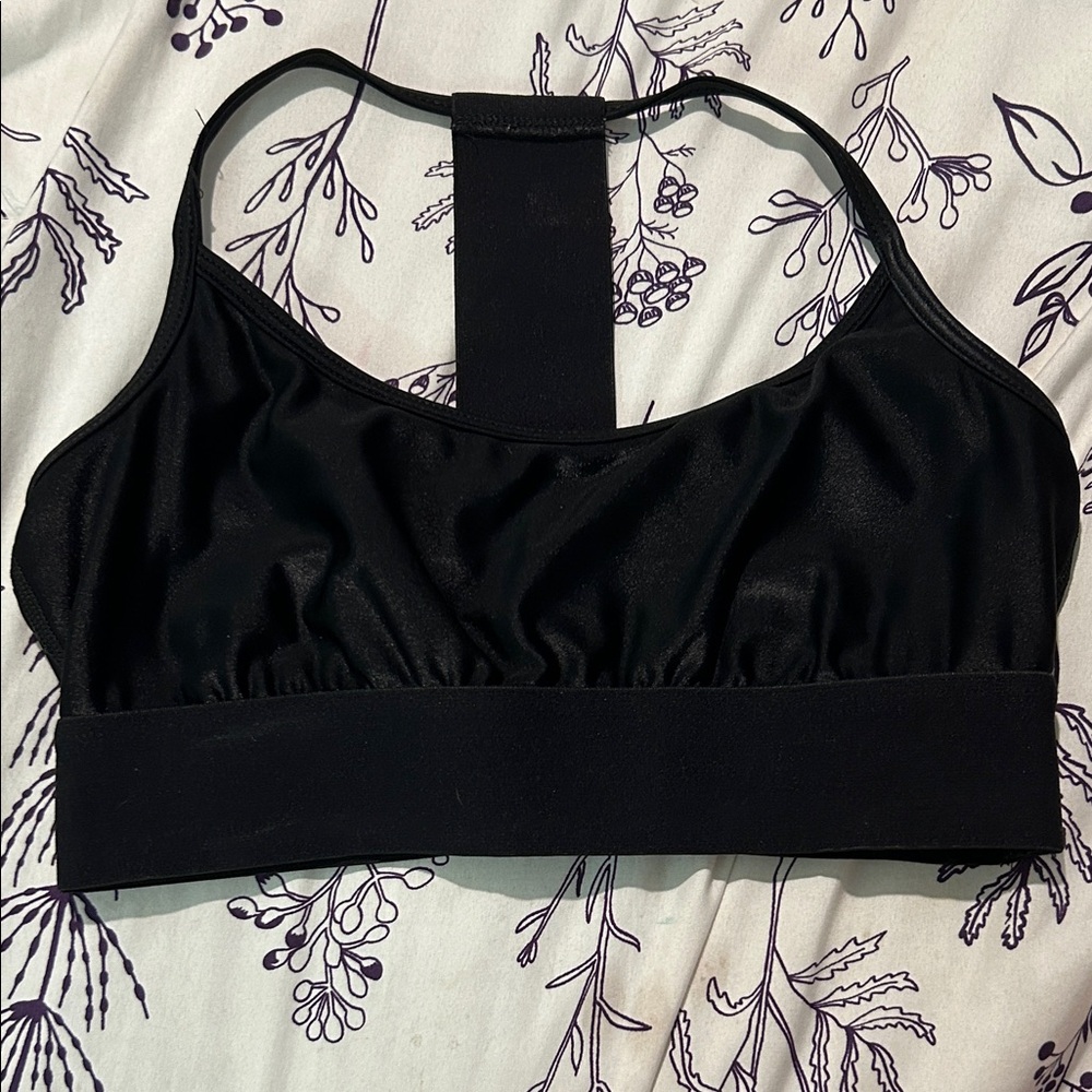 NOLI Shiny Black Women's Sports Bra